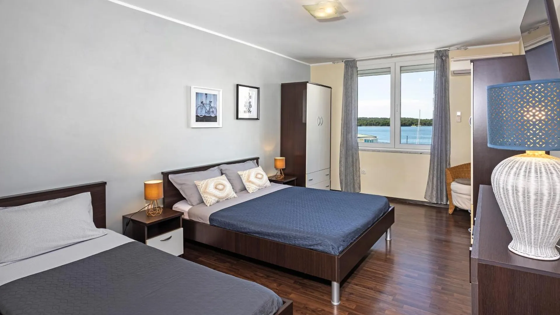 Apartment Seaview Arena プーラ クロアチア